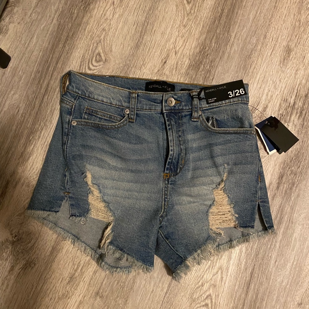 Kendall and Kylie Size 3 Shorts